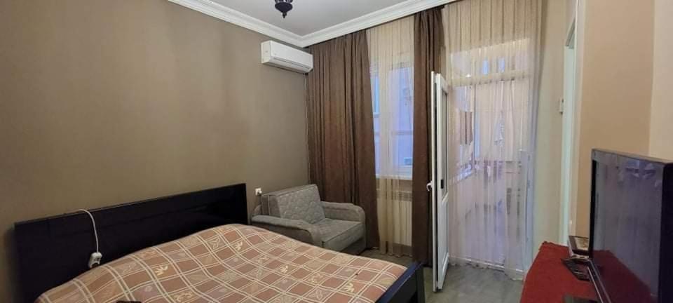 Guest House Kldiashvili Batumi Bagian luar foto