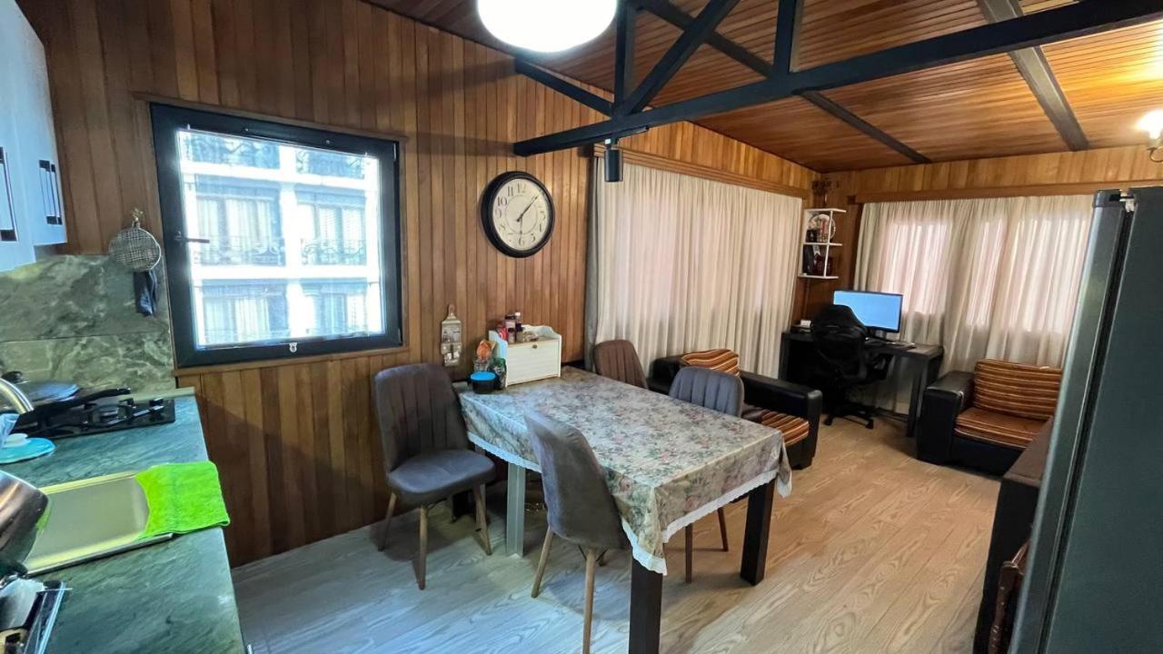 Guest House Kldiashvili Batumi Bagian luar foto